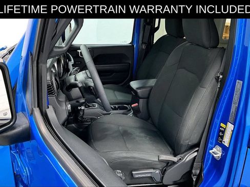 Used 2023 Jeep Wrangler Unlimited Sport AWD/4WD image 31