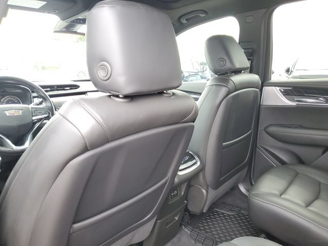 Certified 2024 Cadillac XT6 Premium Luxury AWD/4WD image 30