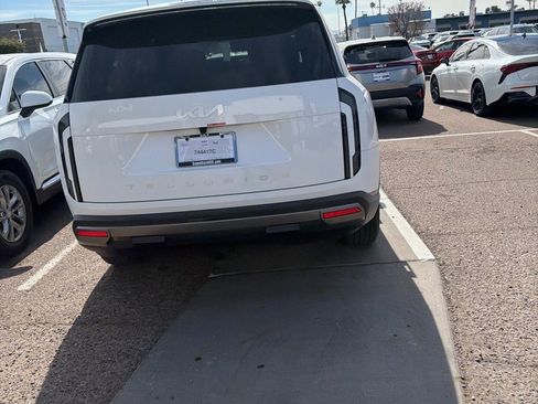 Used 2027 Kia Telluride LX image 10