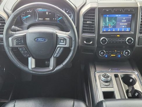 Used 2020 Ford Expedition XLT w/ Equipment Group 202A RWD image 28