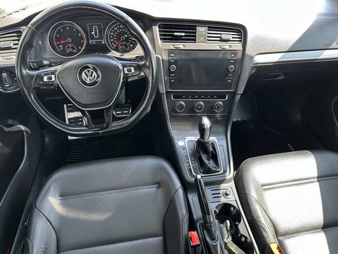 Used 2018 Volkswagen Golf Alltrack SE AWD/4WD image 12