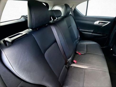 Used 2012 Lexus CT 200h Premium w/ Leather Pkg image 24