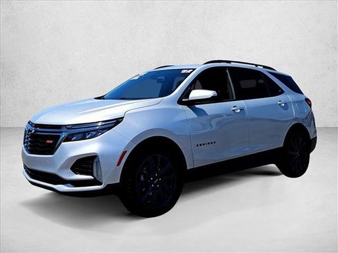 Certified 2022 Chevrolet Equinox RS w/ Infotainment Package FWD image 4