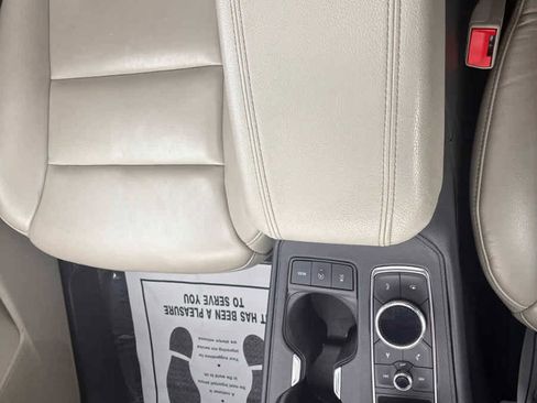 Used 2020 Cadillac XT4 Premium Luxury w/ Driver Awareness Package image 24