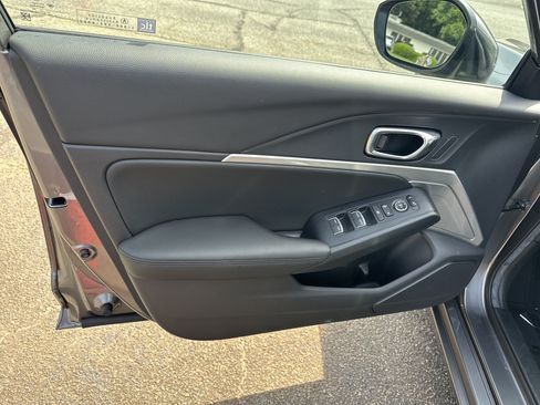 Certified 2024 Acura Integra FWD image 10