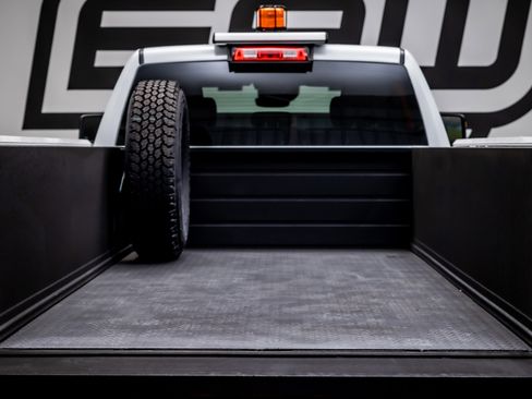 Used 2024 RAM 3500 Tradesman w/ Safety Group image 40