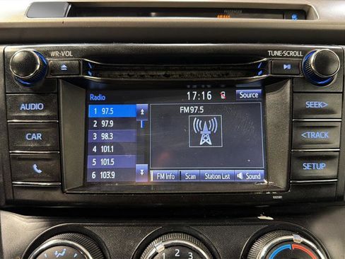 Used 2016 Toyota RAV4 LE image 24