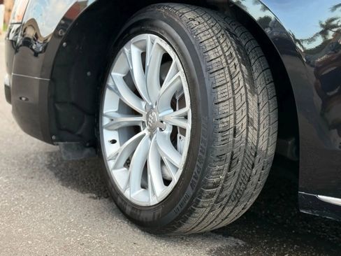 Used 2012 Audi A8 4.2 image 11