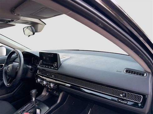 Used 2024 Honda Civic EX image 28