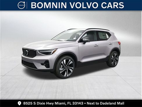 New 2026 Volvo XC40 B5 Ultra AWD/4WD image 1