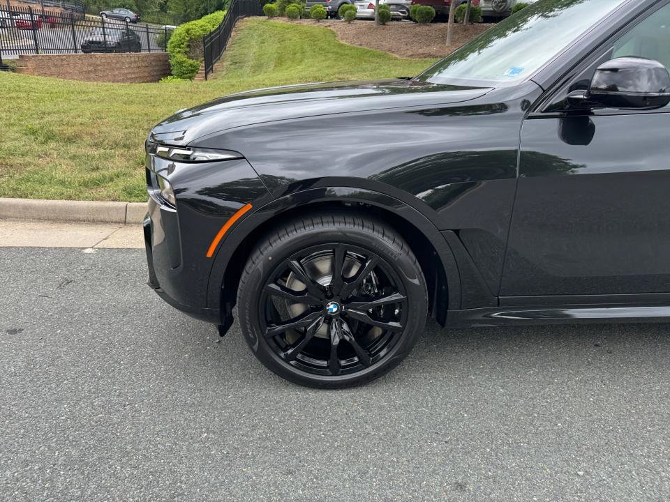 New 2027 BMW X7 xDrive40i w/ M Sport Package AWD/4WD image 27