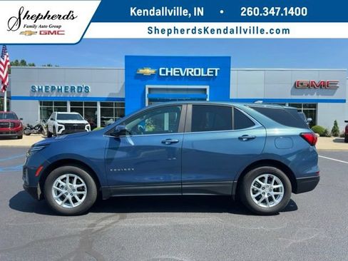 Used 2024 Chevrolet Equinox LT FWD image 1