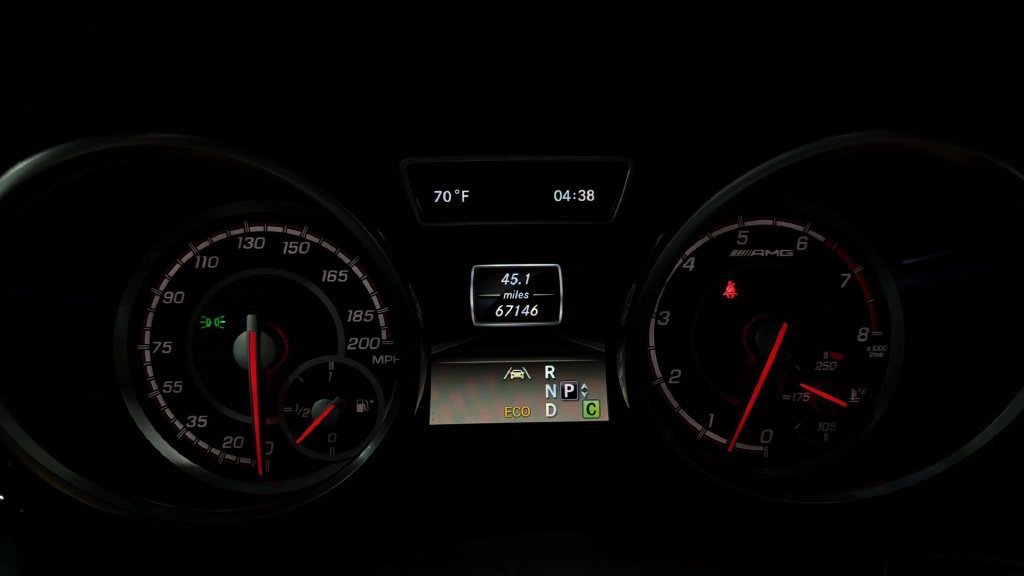 Used 2012 Mercedes-Benz ML 63 AMG 4MATIC image 29