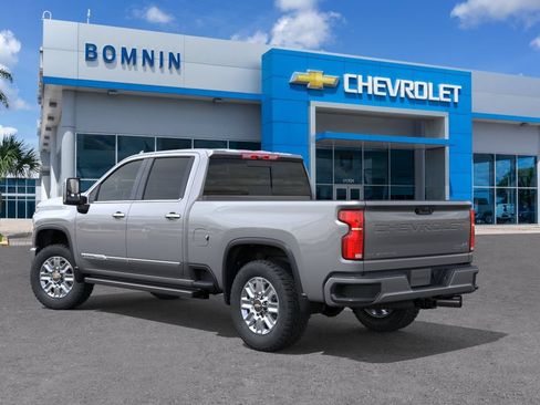 New 2026 Chevrolet Silverado 2500 High Country w/ High Country Premium Package AWD/4WD image 4