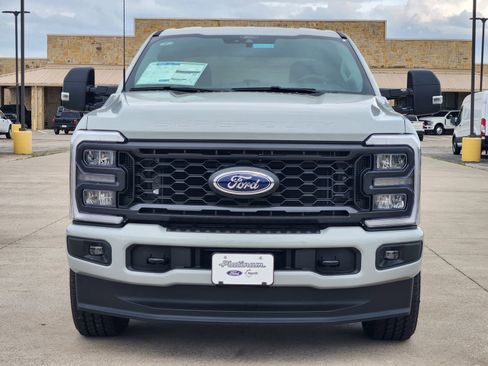 New 2026 Ford F250 XL AWD/4WD image 6