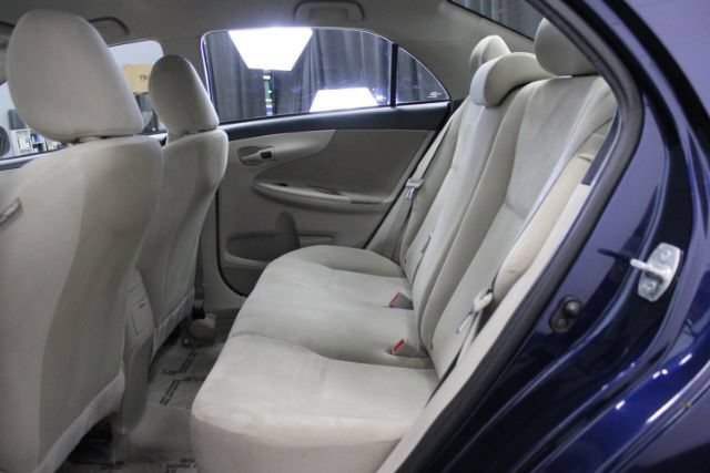 Used 2013 Toyota Corolla L FWD image 17