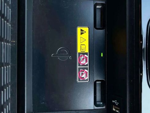 Used 2023 Toyota bZ4X FWD image 20