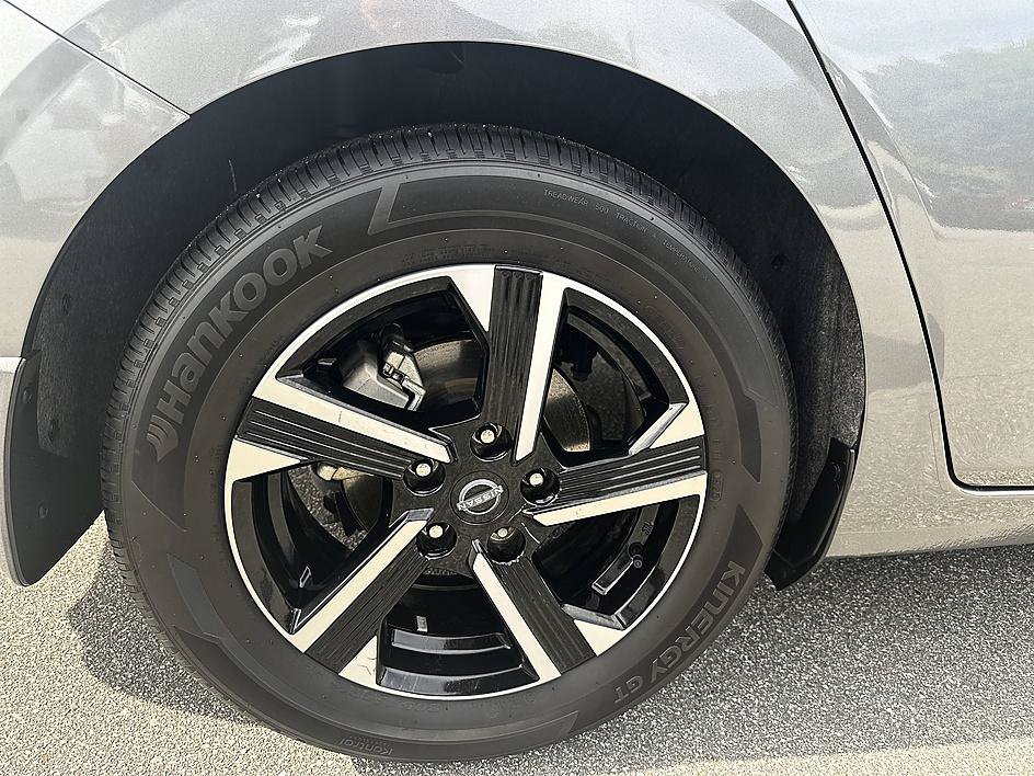 Certified 2025 Nissan Sentra SV w/ All-Weather Package FWD image 11