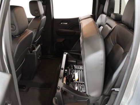 New 2026 GMC Canyon Elevation w/ Convenience Package image 59