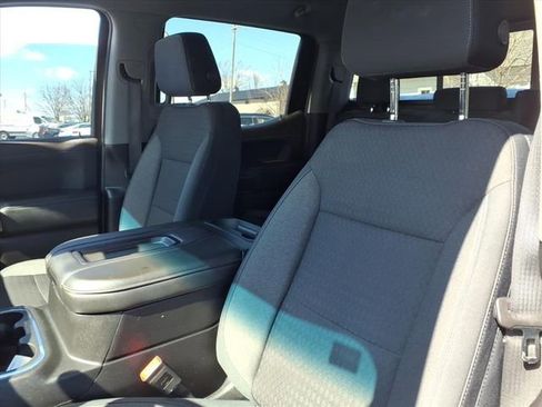 Used 2019 Chevrolet Silverado 1500 LT Trail Boss AWD/4WD image 12