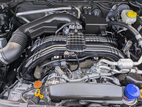 Used 2024 Subaru Crosstrek 2.0i Premium image 28