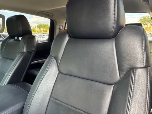 Used 2015 Toyota Tundra Limited RWD image 4