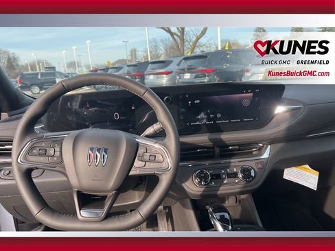 New 2026 Buick Envista Preferred w/ Convenience I Package FWD image 16