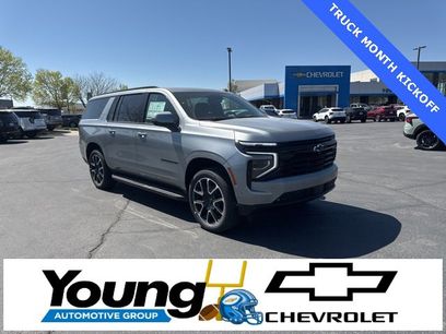 New 2025 Chevrolet Suburban RST w/ RST Capability Package