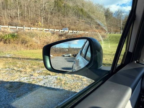 Certified 2024 Subaru Outback Premium image 10