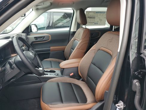 New 2025 Ford Bronco Sport Outer Banks w/ Outer Banks Tech Package+ image 10