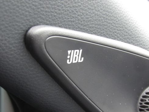 Used 2024 Toyota Corolla Cross AWD Hybrid w/ Convenience Package image 34