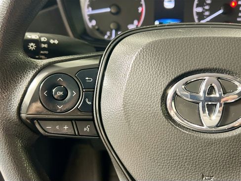 Used 2024 Toyota Corolla LE image 18