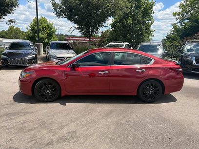 Used 2017 Nissan Altima 2.5 SR w/ Midnight Edition Package