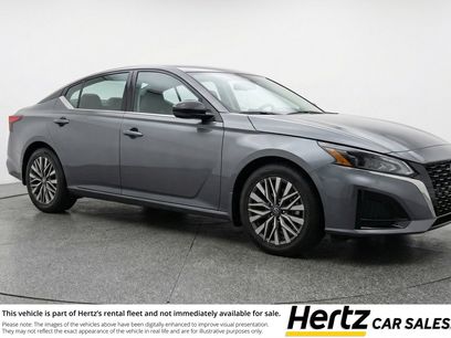 Used 2025 Nissan Altima 2.5 SV