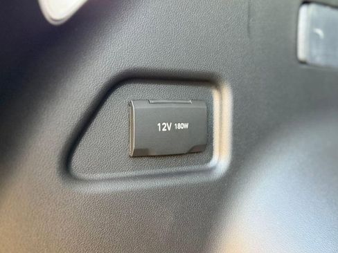 New 2025 Hyundai Tucson Limited image 6