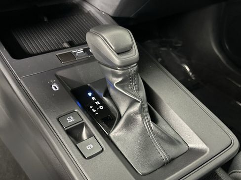 Used 2026 Toyota Corolla Cross AWD Hybrid image 19