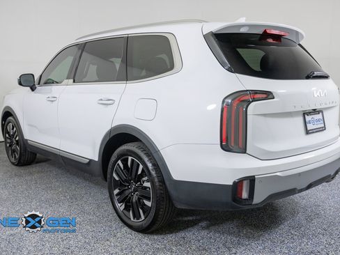 Used 2023 Kia Telluride SX AWD/4WD image 5