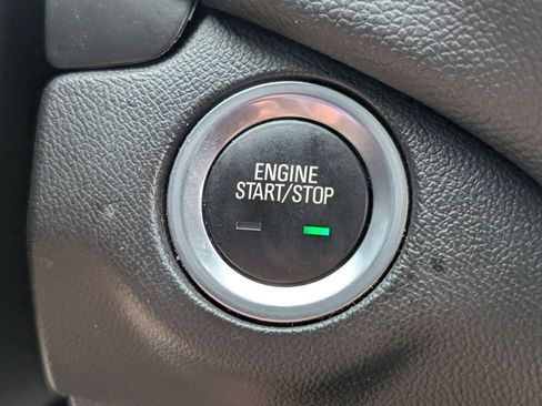 Used 2023 Chevrolet Equinox LT AWD/4WD image 21