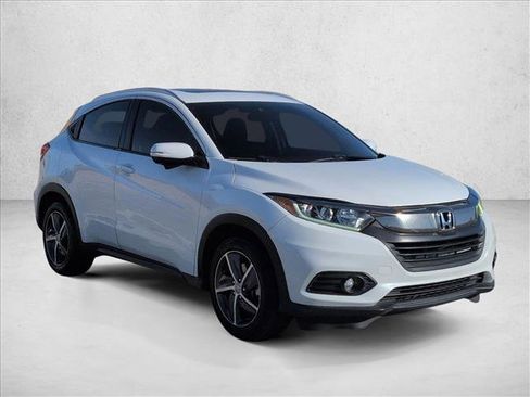 Used 2021 Honda HR-V EX image 3
