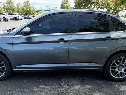 Used 2021 Volkswagen Jetta S w/ Driver Assistance Package FWD image 4