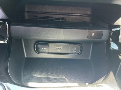 Certified 2024 Kia Seltos EX AWD/4WD image 23