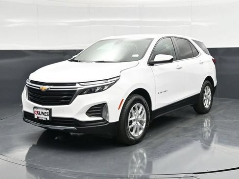 Used 2024 Chevrolet Equinox LT AWD/4WD image 7