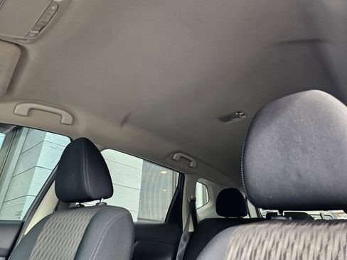 Used 2019 Nissan Rogue SV image 23