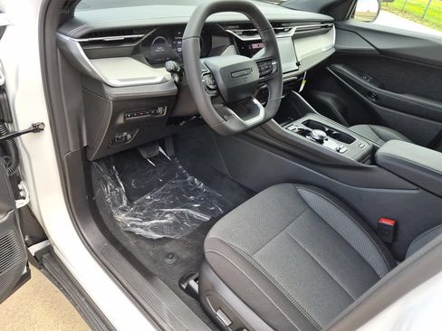 New 2026 Jeep Cherokee Laredo AWD/4WD image 11