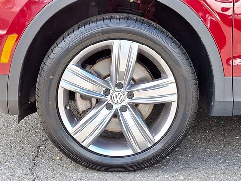 Certified 2020 Volkswagen Tiguan SEL AWD/4WD image 8