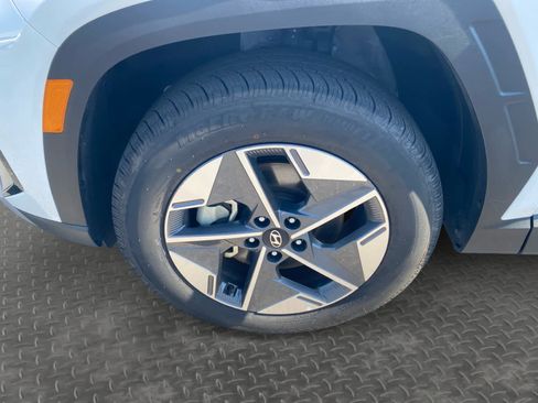 Used 2025 Hyundai Tucson SEL AWD/4WD image 9