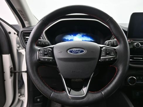 Used 2021 Ford Escape SEL w/ SEL Stealth AWD Package image 17