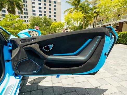 Used 2024 Lamborghini Huracan Tecnica RWD image 77