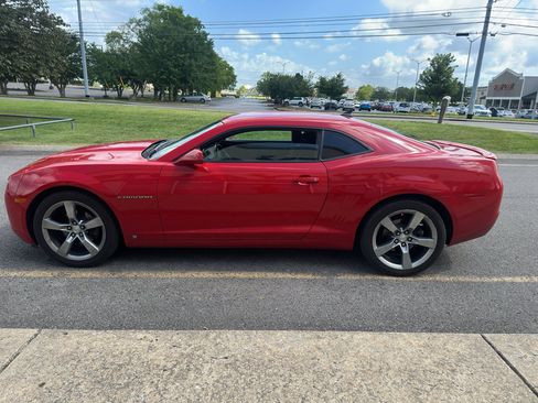 Used 2010 Chevrolet Camaro LT w/ RS Package RWD image 7