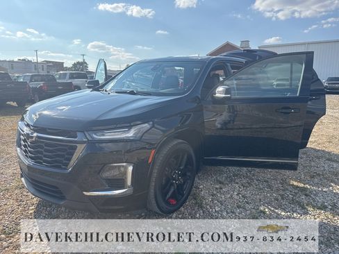 Certified 2023 Chevrolet Traverse Premier w/ Redline Edition image 31